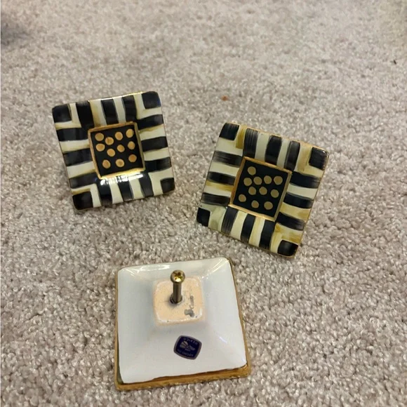 Mackenzie-Childs Courtly Stripe Knob - Picture 6 of 8